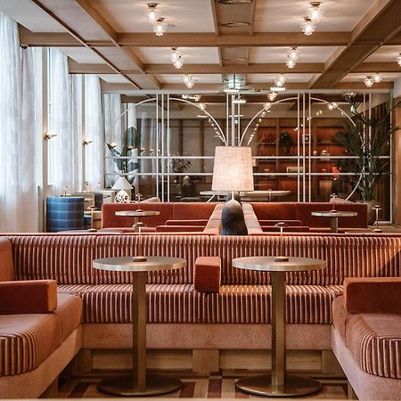 De Plesman Hotel Den Haag Bagian luar foto